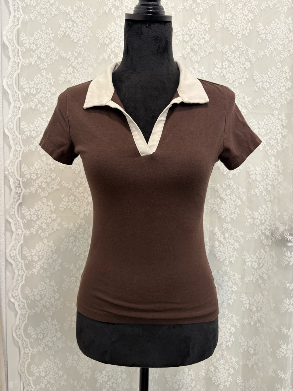 wild fable Brown Short Sleeve Polo-Style Top with Cream Collar